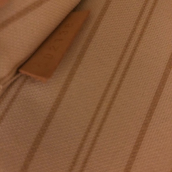 Louis Vuitton Damier Azur Clutch - Picture 7 of 8